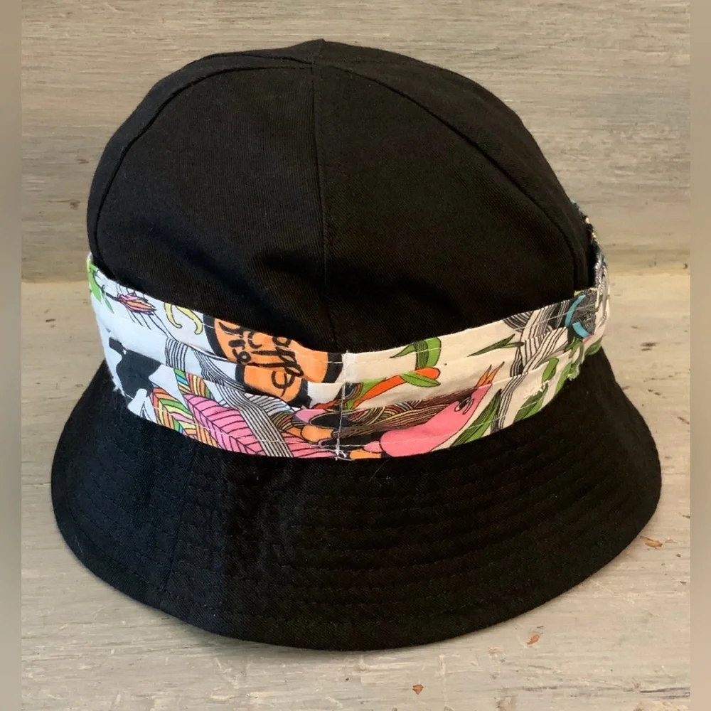 Sakroots‎ Bucket Sunhat Black 10” Diameter Fit  Peace and harmony all things GC